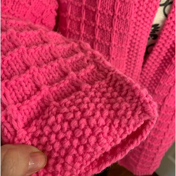 Homemade pink sweater, size Med - Picture 3 of 9
